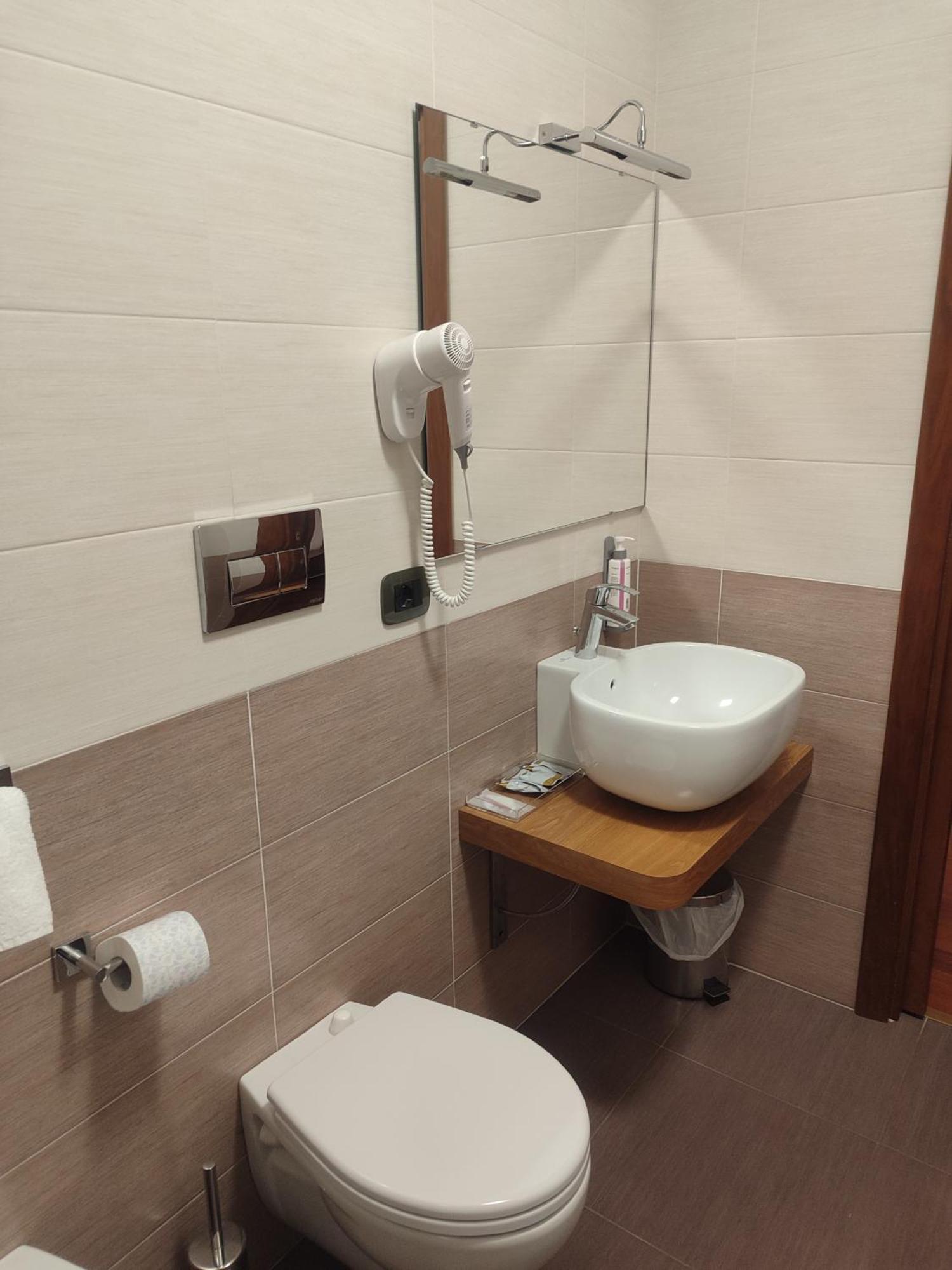 Hotel Park 108 Lorica